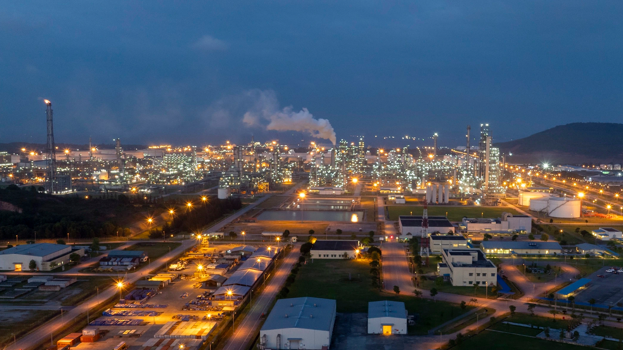 Thủ tướng Chính phủ dự hội nghị xúc tiến đầu tư tỉnh Thanh Hóa- Ảnh 2.