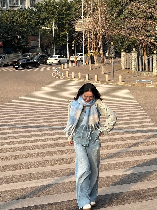 Phối đồ mùa hè thật năng động cùng áo sơ mi denim 10 Phối đồ mùa hè thật năng động cùng áo sơ mi denim - Ảnh 10.