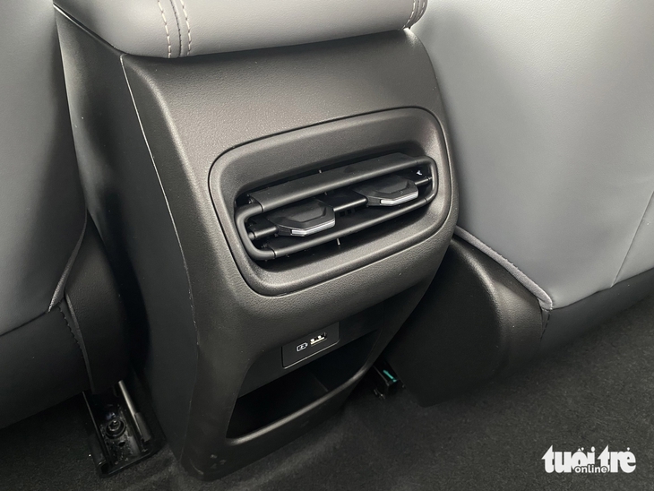 Geely EX2 - Ảnh 12.