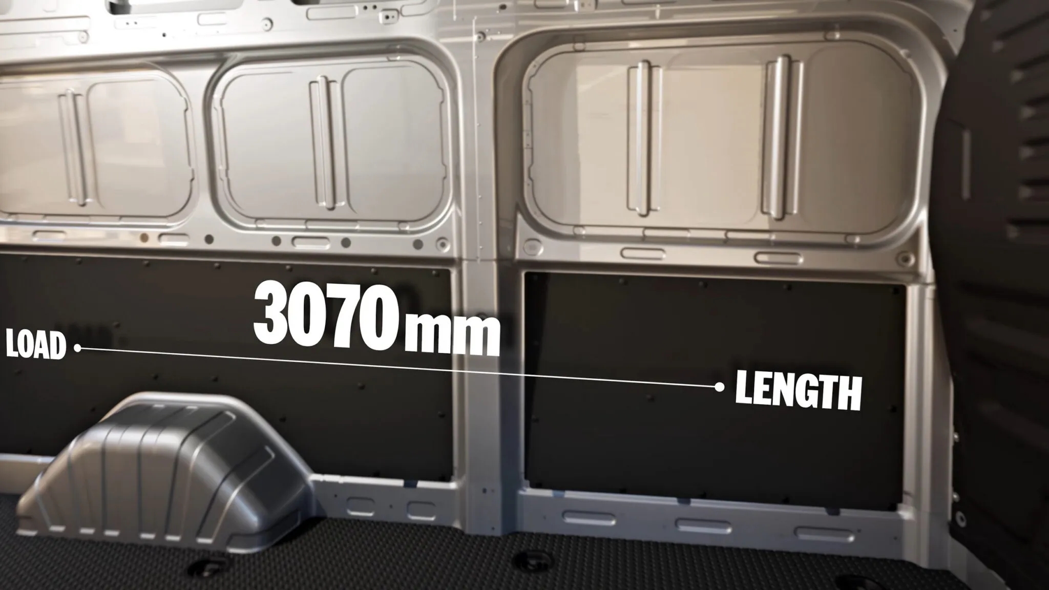 Ford Transit - Ảnh 8.