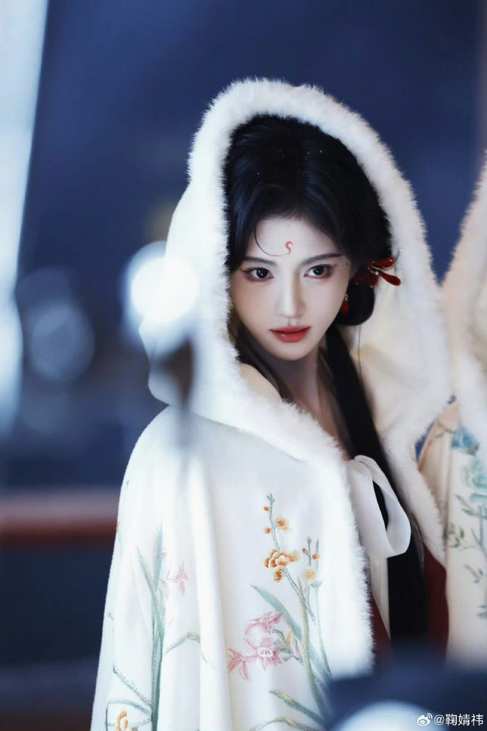 Sắp có 1 phim Trung Quốc dở đến mấy vẫn đầy người xem: Nhan sắc nâng tầm kịch bản, chê gì cũng được trừ visual- Ảnh 4.