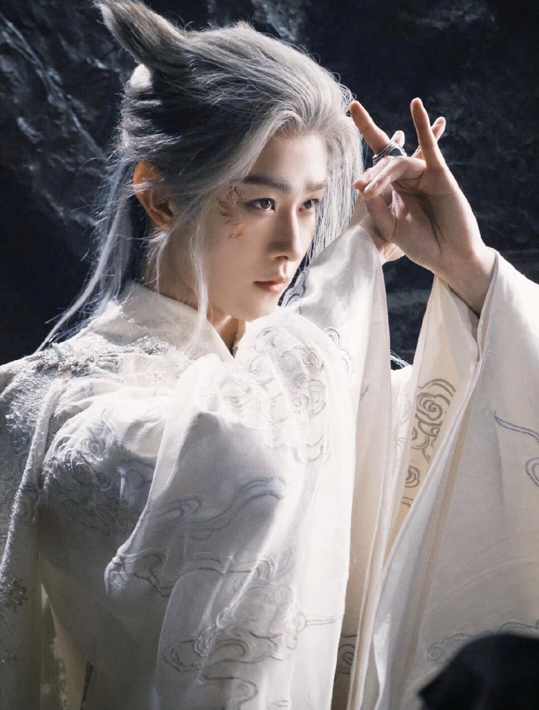 Sắp có 1 phim Trung Quốc dở đến mấy vẫn đầy người xem: Nhan sắc nâng tầm kịch bản, chê gì cũng được trừ visual- Ảnh 5.