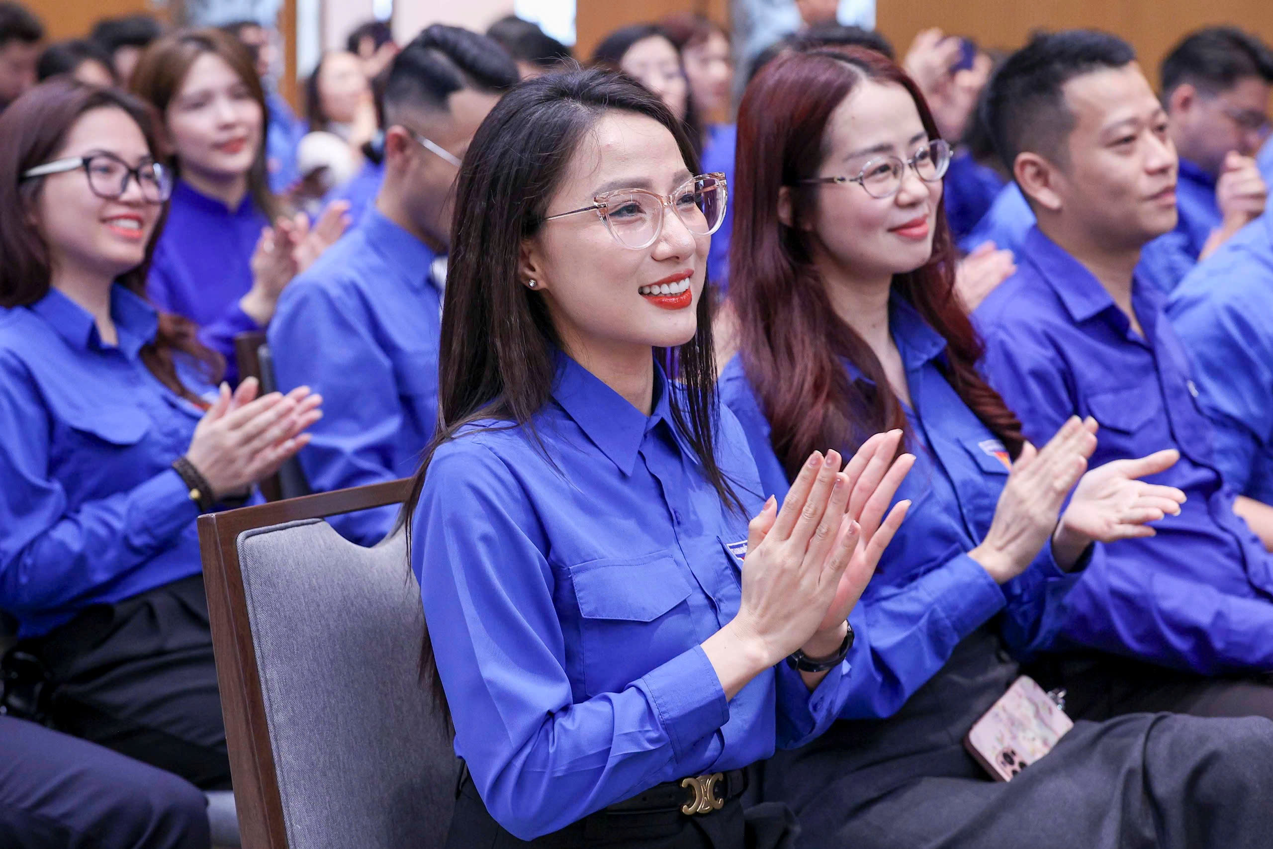 Thủ tướng Phạm Minh Chính kêu gọi thanh niên vươn mình vượt qua giới hạn năm 2026 - Ảnh 5.