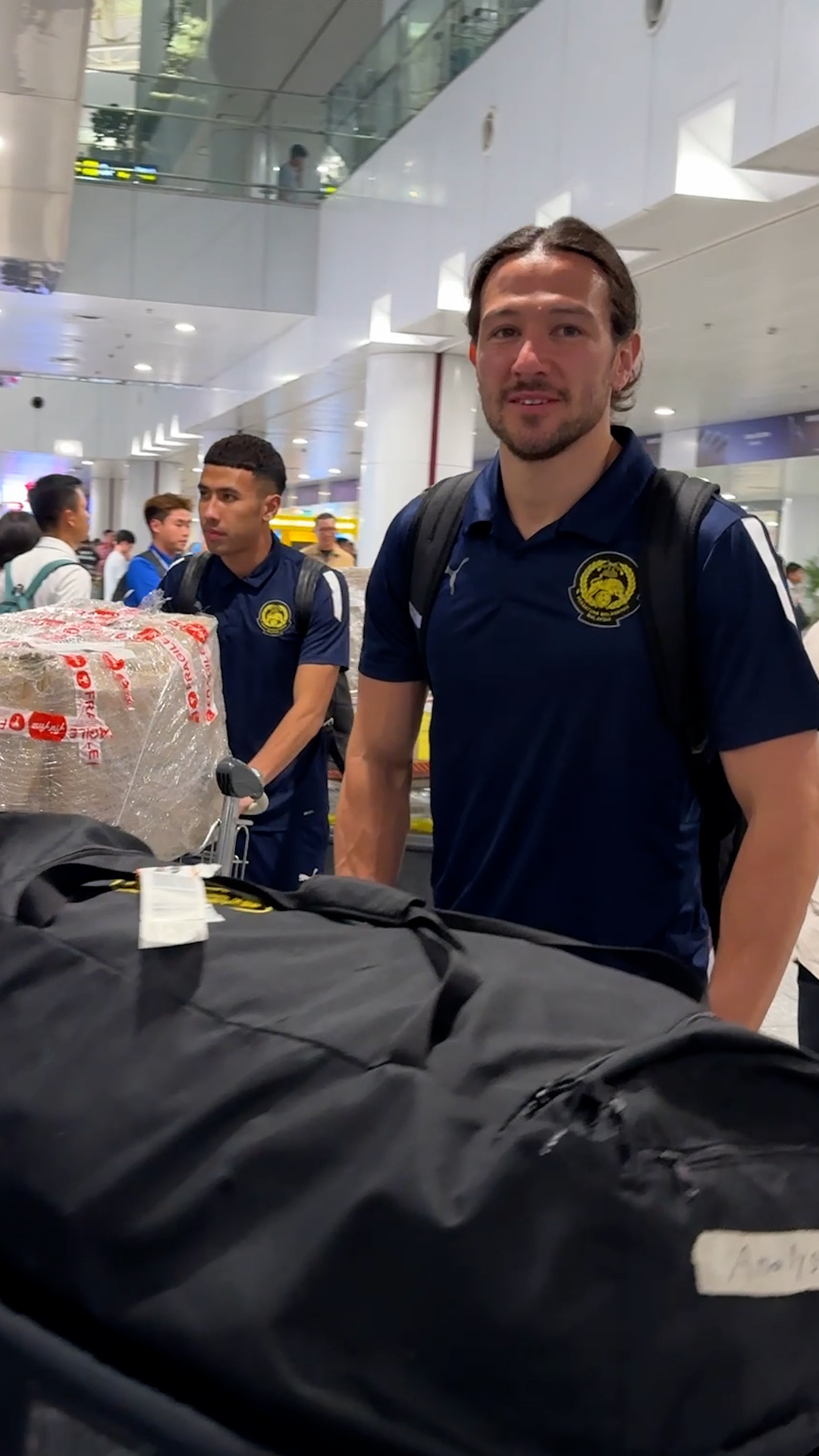 Tuyển Malaysia đến Hà Nội