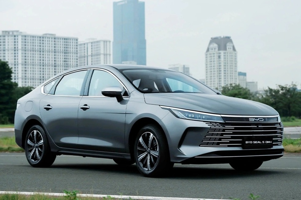 Loạt ô tô “ăn xăng như ngửi”, có chiếc chỉ 1,38 lít/100km - 3