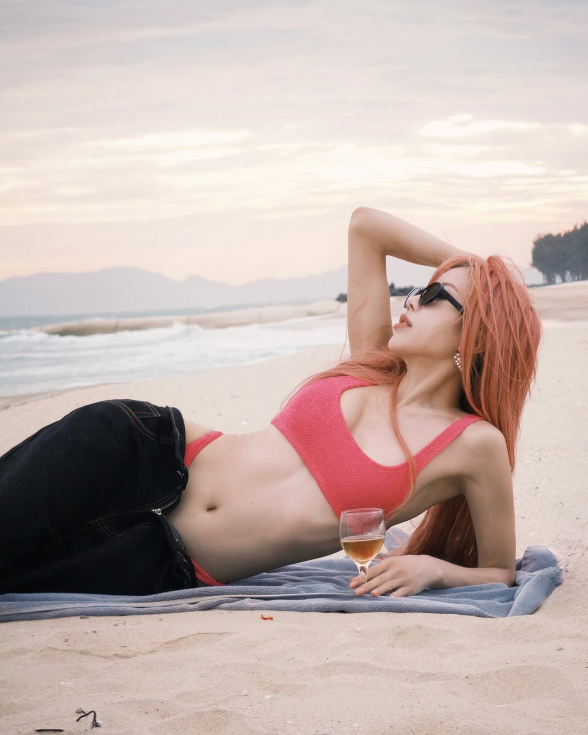 Trang Pháp: Bố giáo sư, mẹ làm ngoại giao, bất ngờ gây chú ý ở Trung Quốc - 14 Trang Pháp: Bố giáo sư, mẹ làm ngoại giao, bất ngờ gây chú ý ở Trung Quốc - 14