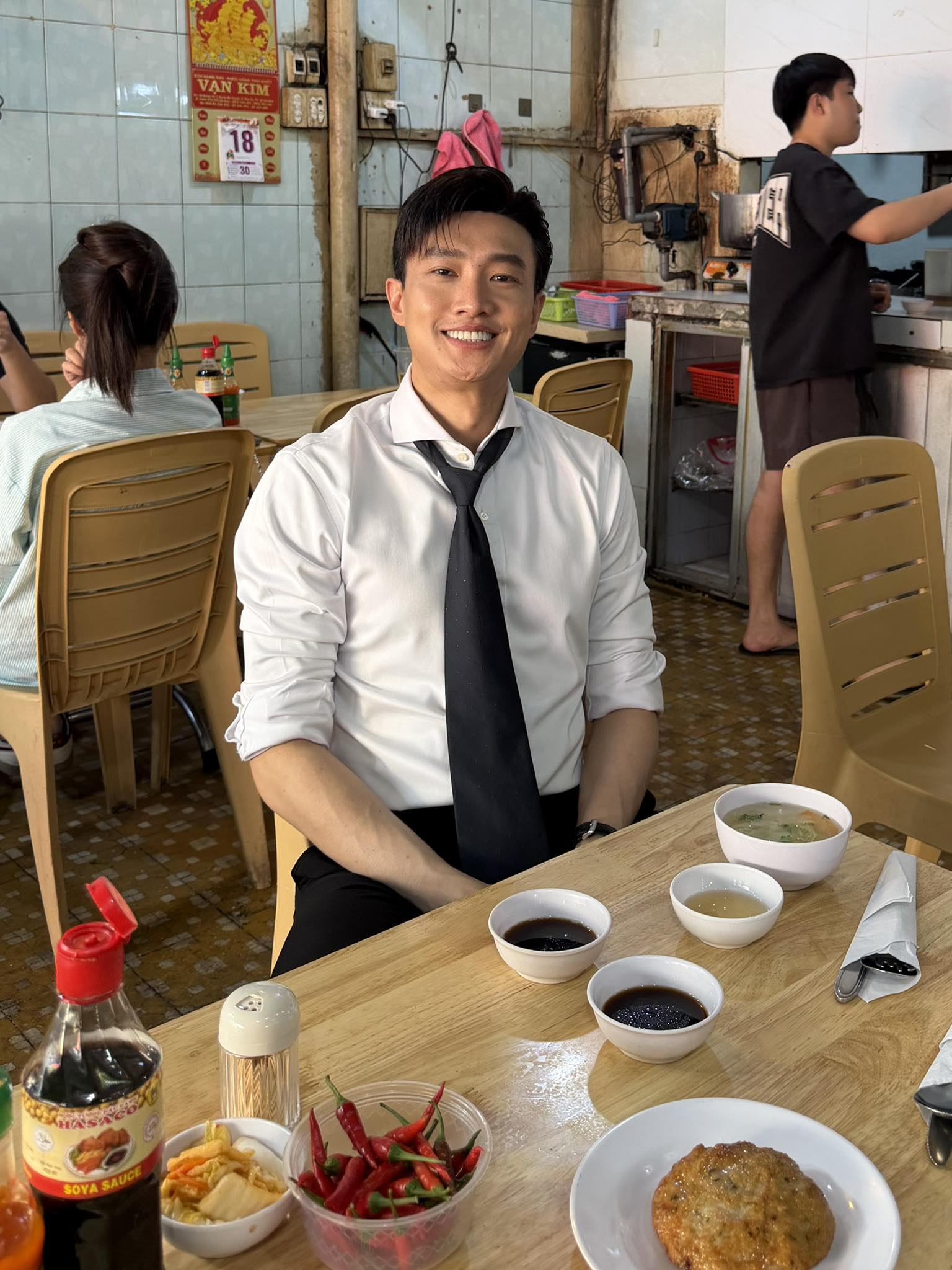 Quốc Trường lên tiếng về hình ảnh bất ổn trên sóng trực tiếp- Ảnh 5.