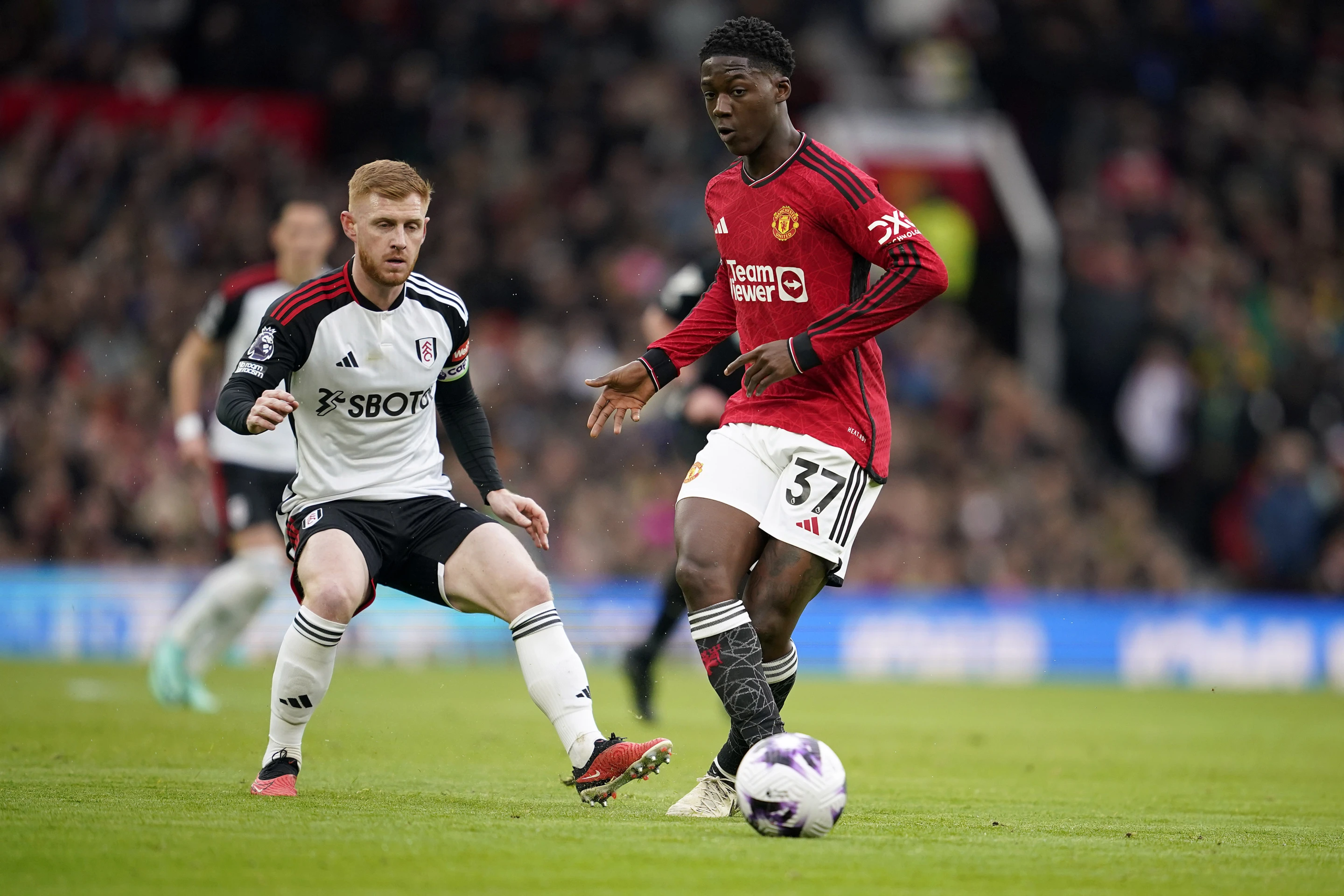 Ai hay nhất, ai dở nhất Man Utd kể từ đầu mùa giải? - Ảnh 13.