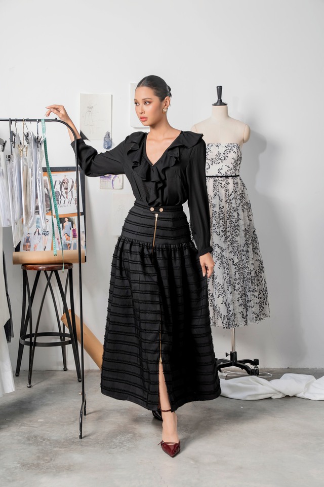 Chọn trang phục họa tiết kẻ: Ít mà chất, đơn giản nhưng nổi bật- Ảnh 7.