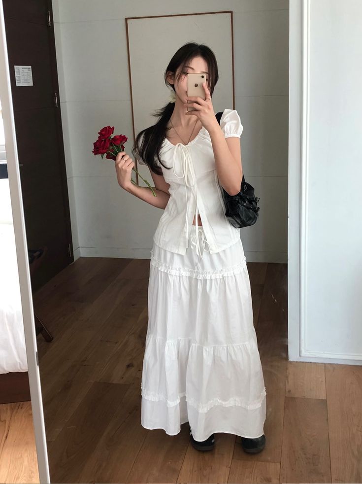 4 mẫu chân váy hot trend hè năm nay, cứ diện lên là auto xinh- Ảnh 10.