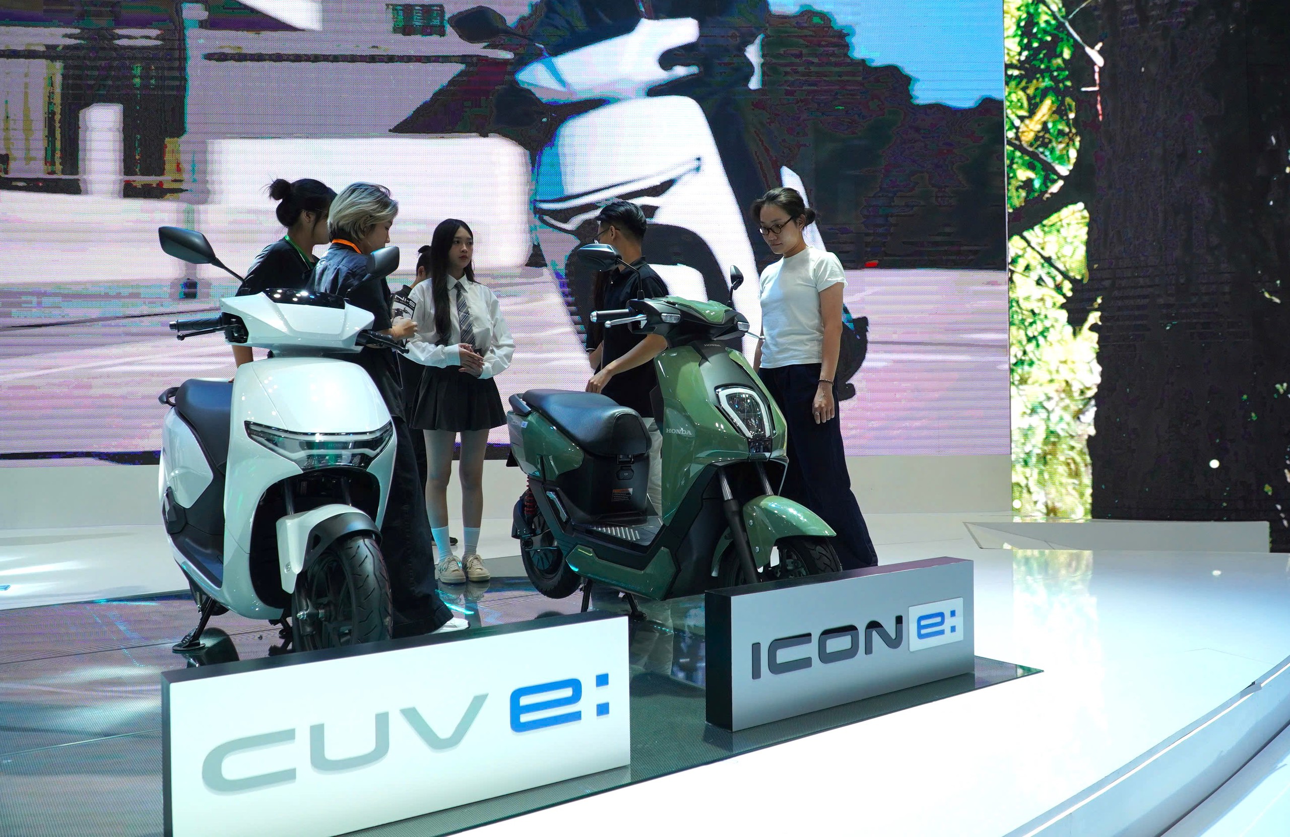 Áp lực từ xe điện hay yếu tố 'mùa vụ'? 3 Xe máy Honda giảm mạnh đầu năm: Áp lực từ xe điện hay yếu tố “mùa vụ”? - Ảnh 3.