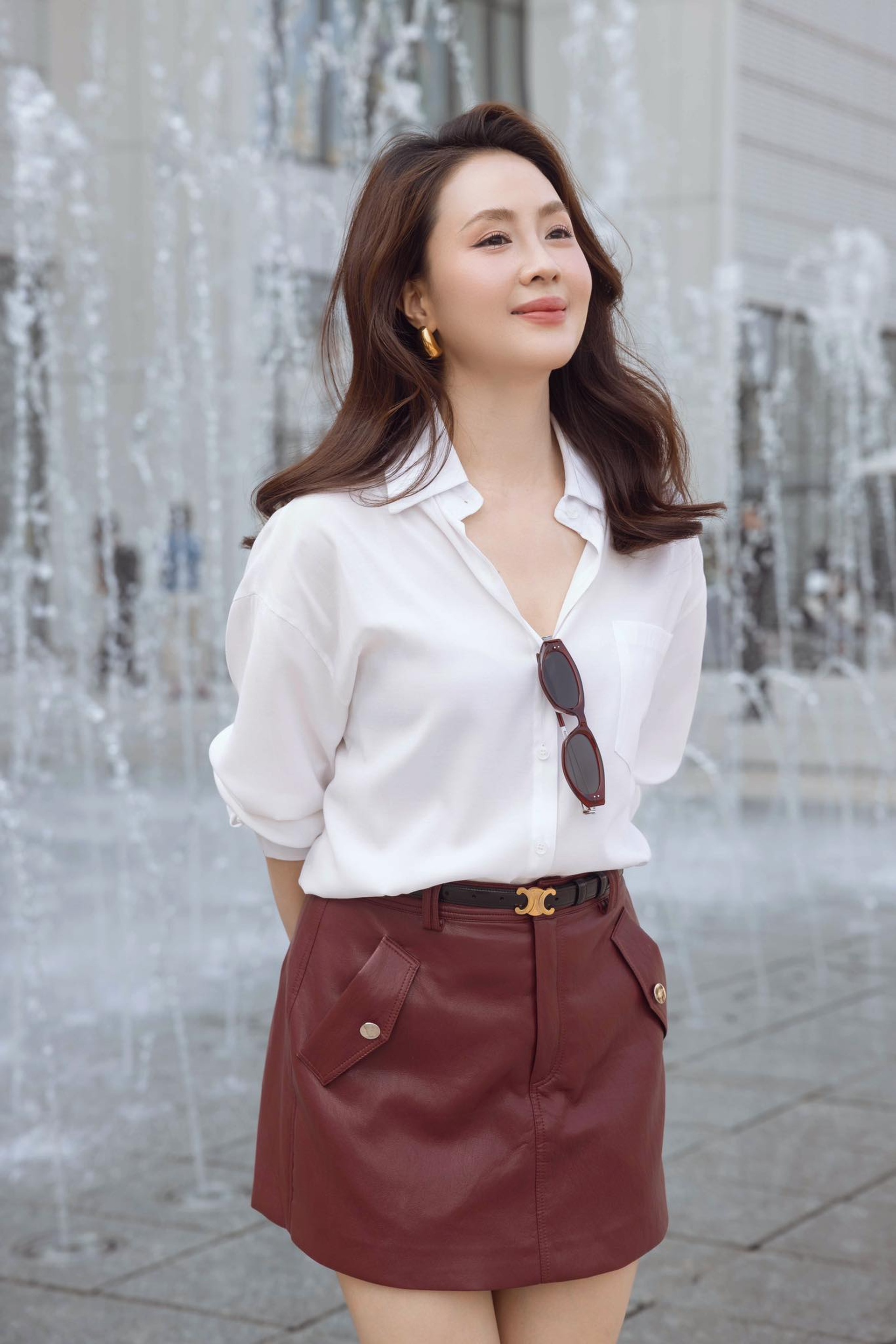 Diễn viên Hồng Diễm tuổi 43 đẹp không tì vết, hôn nhân kín tiếng - 11 Diễn viên Hồng Diễm tuổi 43 đẹp không tì vết, hôn nhân kín tiếng - 11