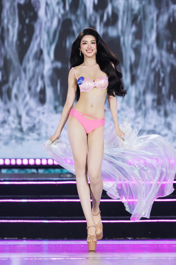 Nhan sắc tân Miss World Vietnam 5 Nhan sắc tân Miss World Vietnam - 4