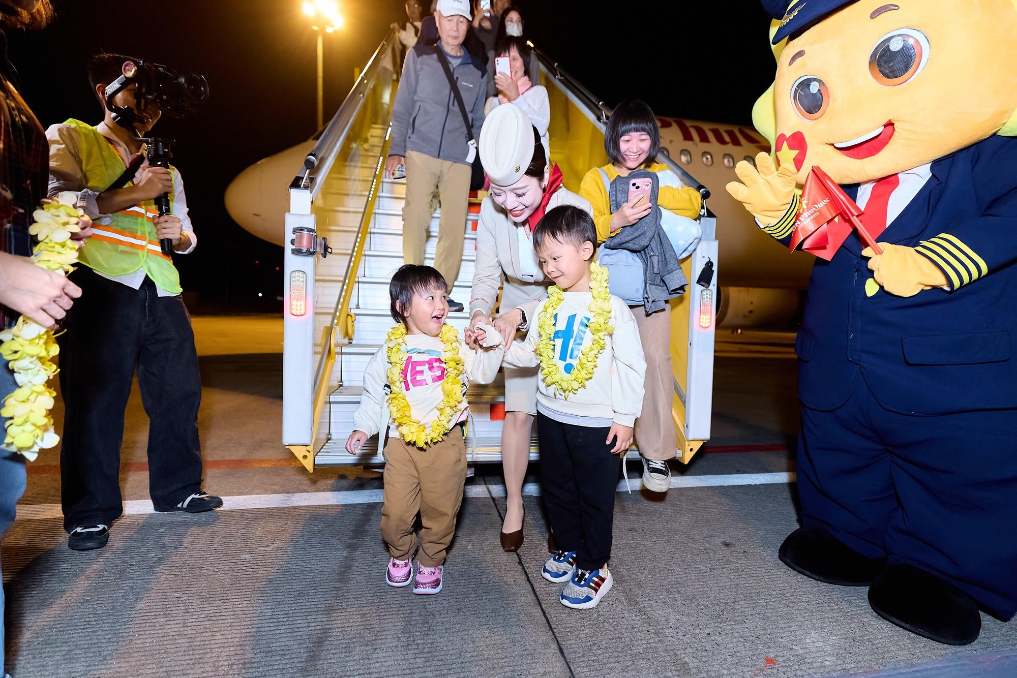 Khách Đài review chuyến bay quốc tế đầu tiên của Sun PhuQuoc Airways- Ảnh 8. Khách Đài review chuyến bay quốc tế đầu tiên của Sun PhuQuoc Airways- Ảnh 8.