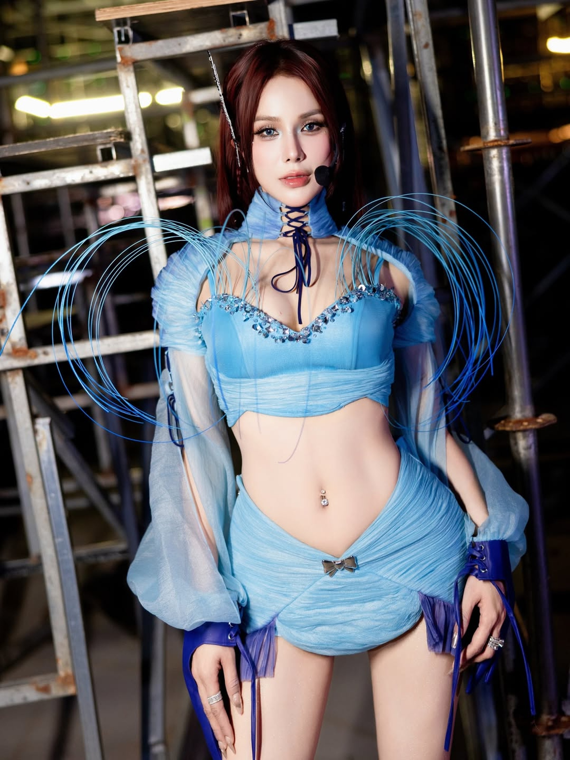 Vóc dáng nuột nà của mẹ hai con Diệp Lâm Anh ở tuổi 37 - 6