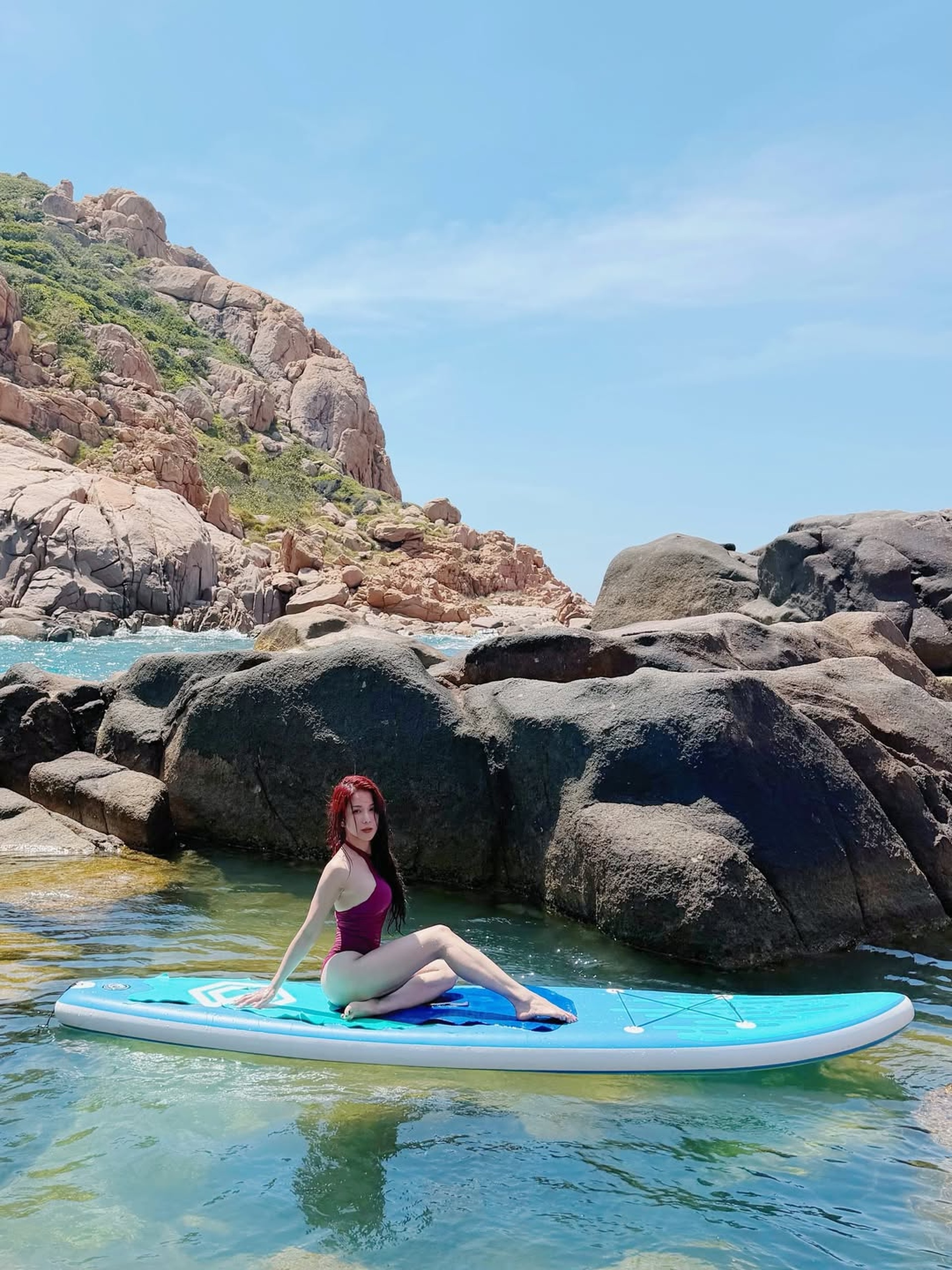 Vóc dáng nuột nà của mẹ hai con Diệp Lâm Anh ở tuổi 37 - 8