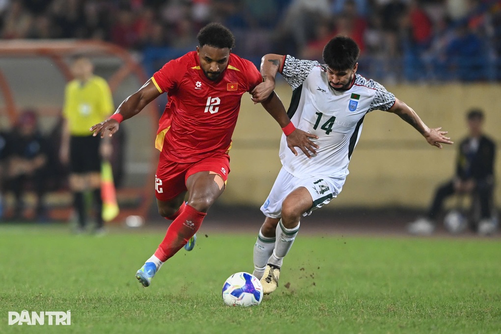 HLV Bangladesh: “Đội tuyển Việt Nam sẽ thắng Malaysia” - 2