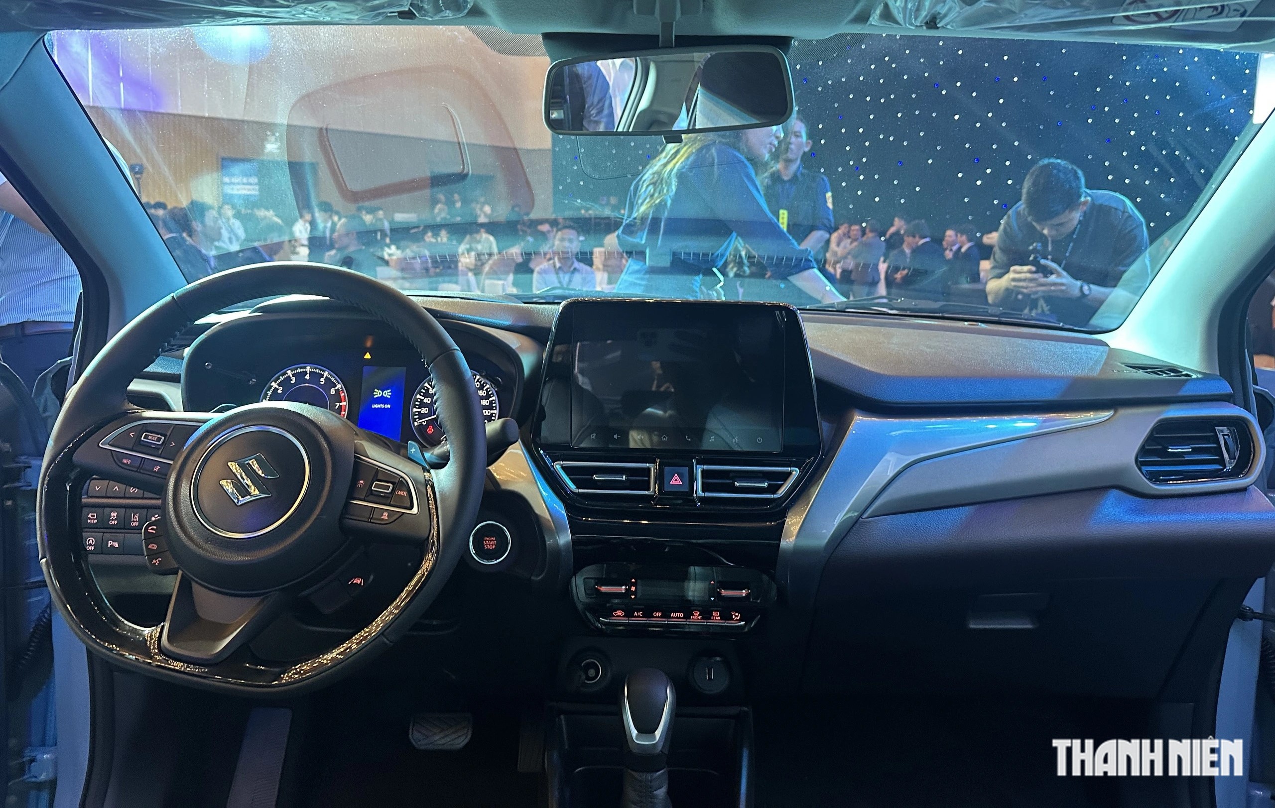 Doanh số thấp, Suzuki Fronx giảm giá 70 triệu kích cầu 3 Doanh số 'ế ẩm', SUV Nhật Suzuki Fronx giảm giá đến 70 triệu để kích cầu - Ảnh 3.