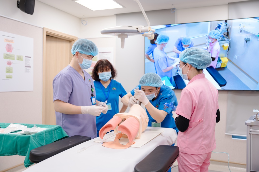 Bệnh viện Hồng Ngọc đưa vào hoạt động trung tâm đào tạo tiền lâm sàng hiện đại - 5
