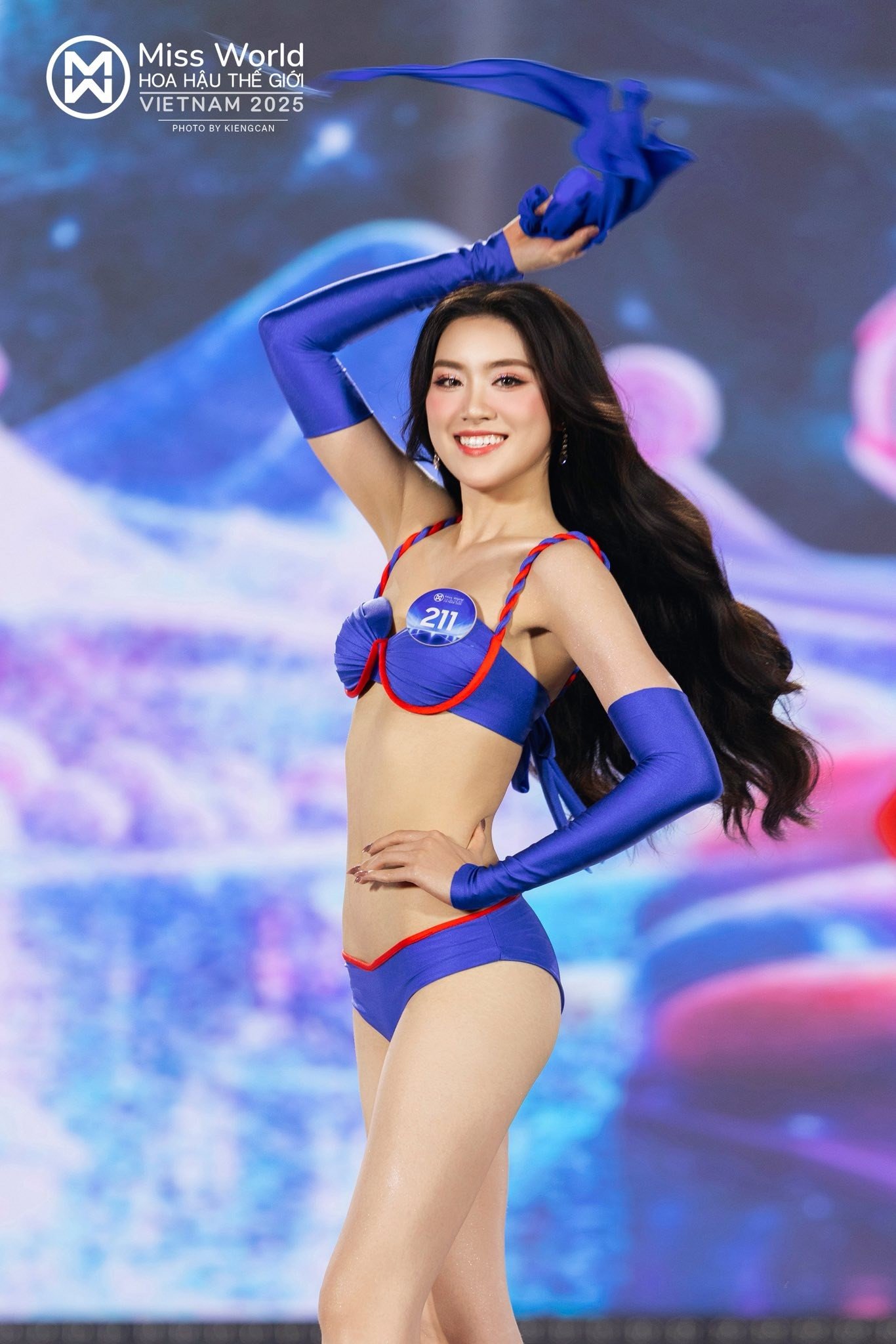 Ai đăng quang Hoa hậu Thế giới Việt Nam - 27