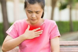 Dấu hiệu tiêu hóa phổ biến cảnh báo ung thư thực quản