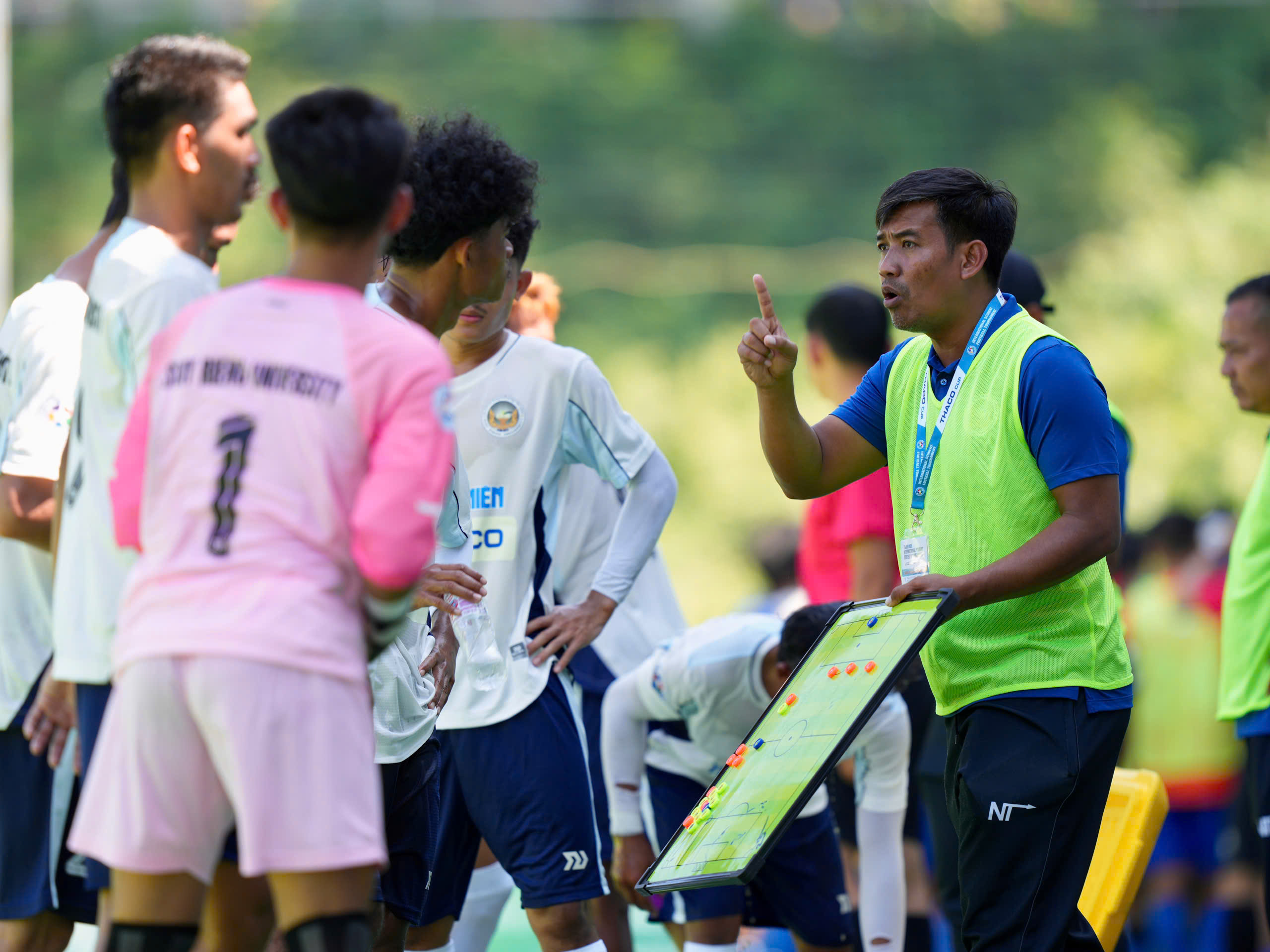 Khởi đầu như mơ của đội bóng Campuchia- Ảnh 4. Khởi đầu như mơ của đội bóng Campuchia- Ảnh 4.