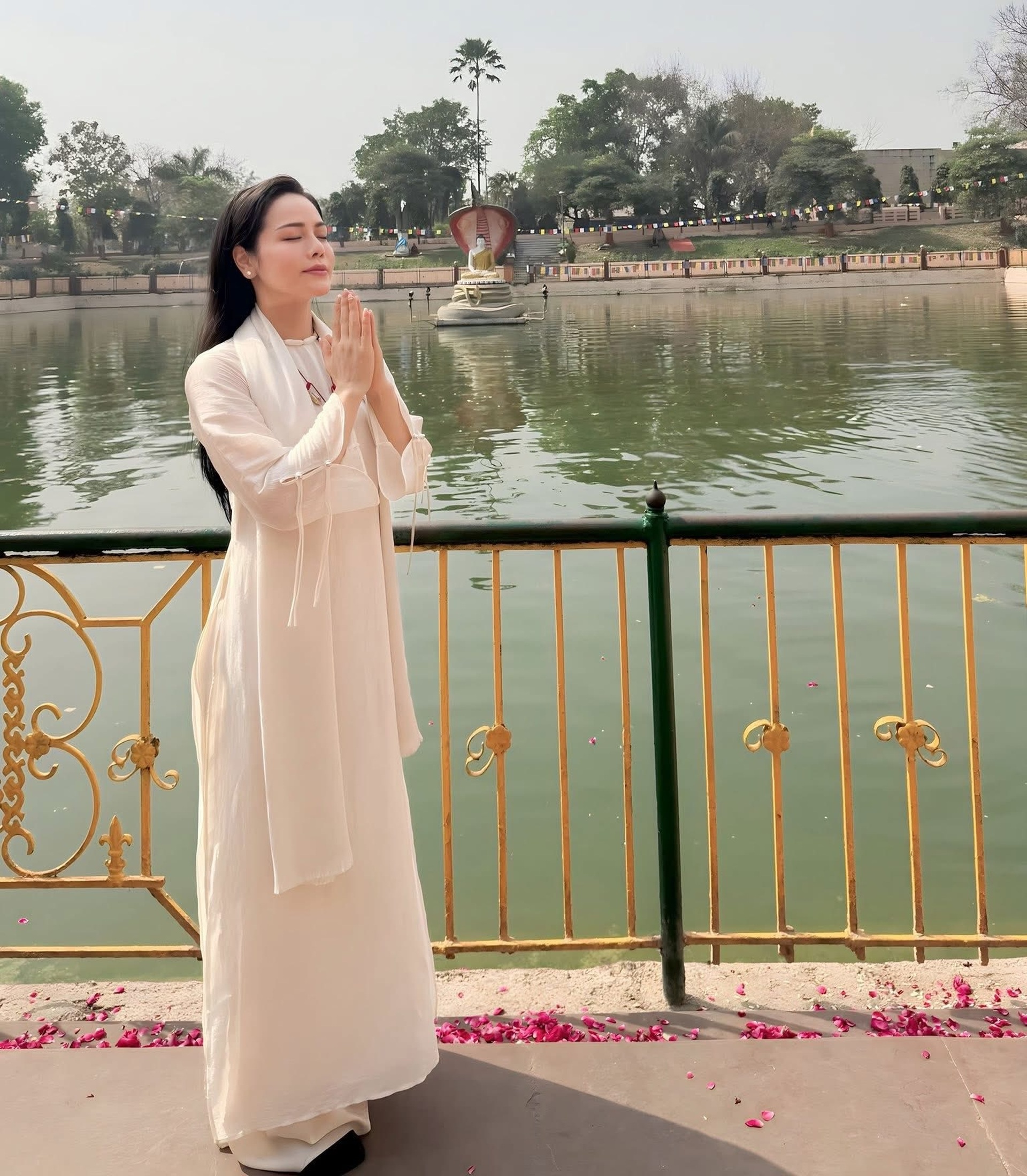 Nhật Kim Anh ở biệt thự 200m2, không nghĩ chuyện yêu đương sau thăng trầm - 10