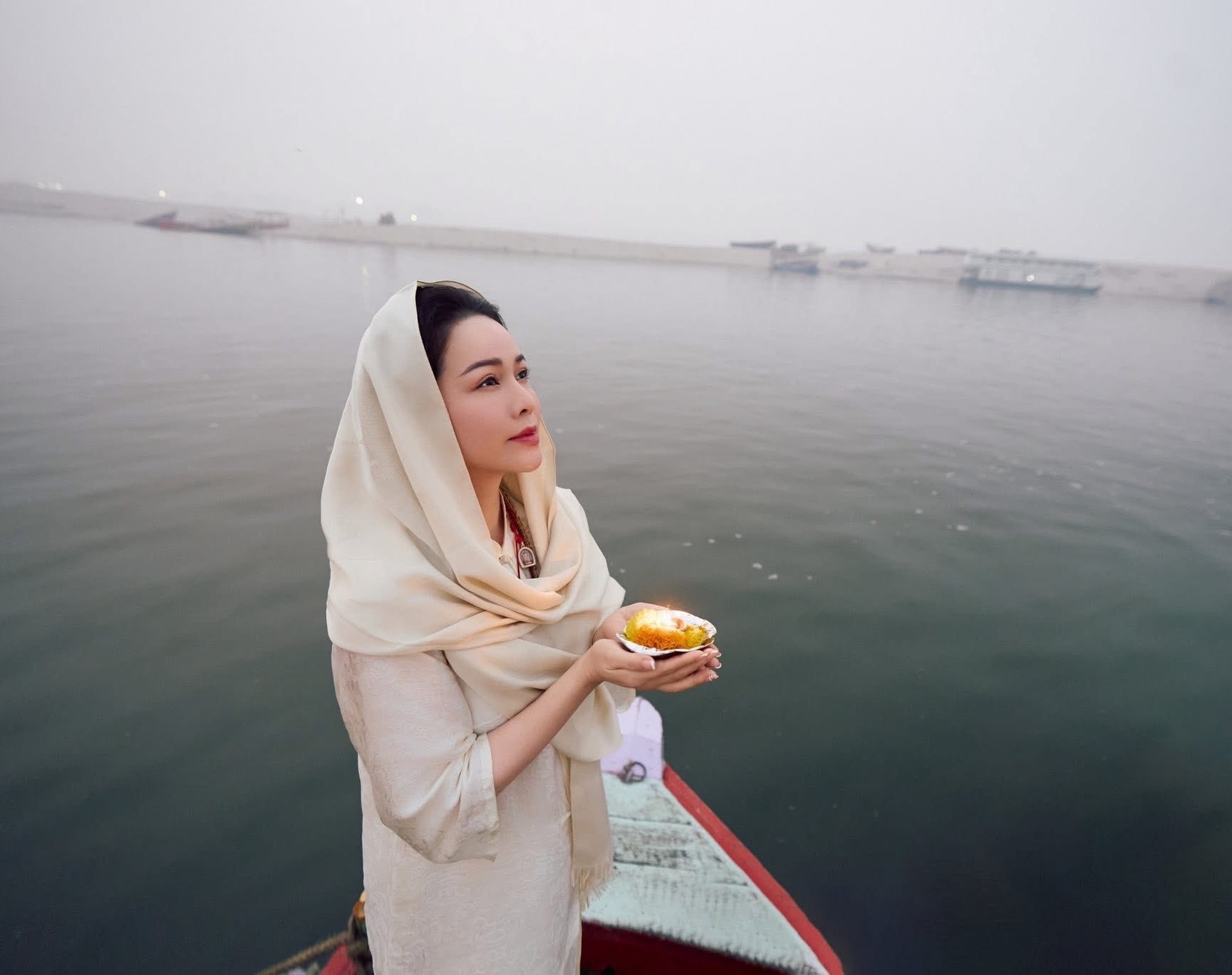 Nhật Kim Anh ở biệt thự 200m2, không nghĩ chuyện yêu đương sau thăng trầm - 11