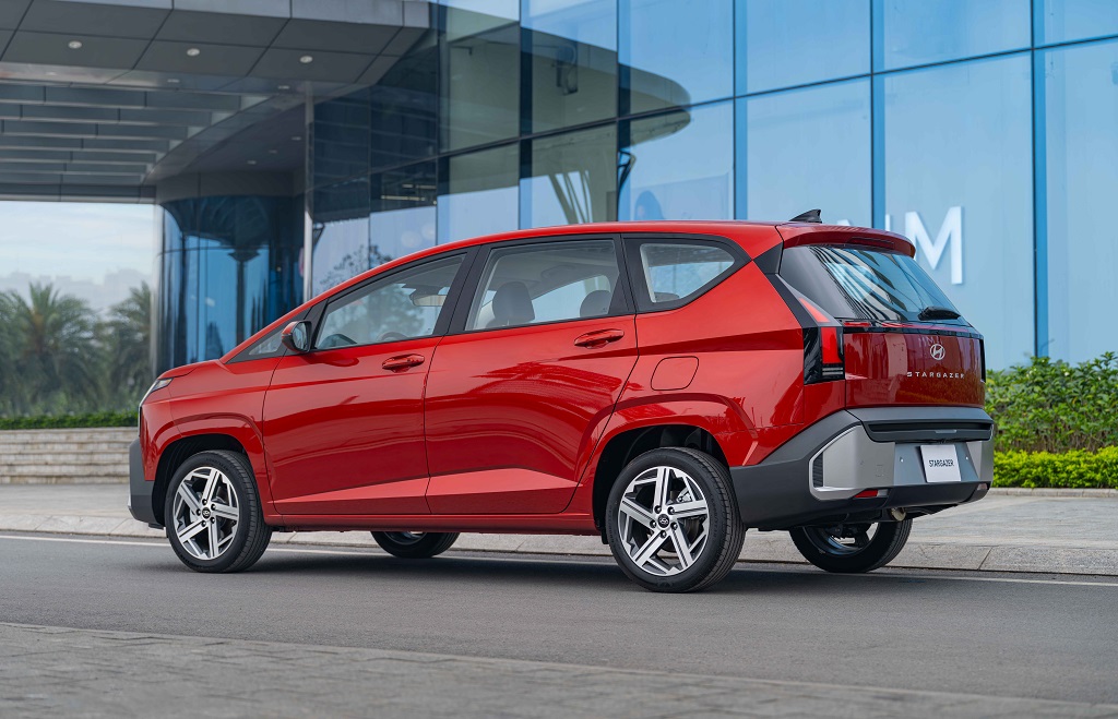 Hyundai Stargazer mới giá từ 569 triệu, tiếp tục là xe MPV rẻ nhất thị trường Việt - Ảnh 8.