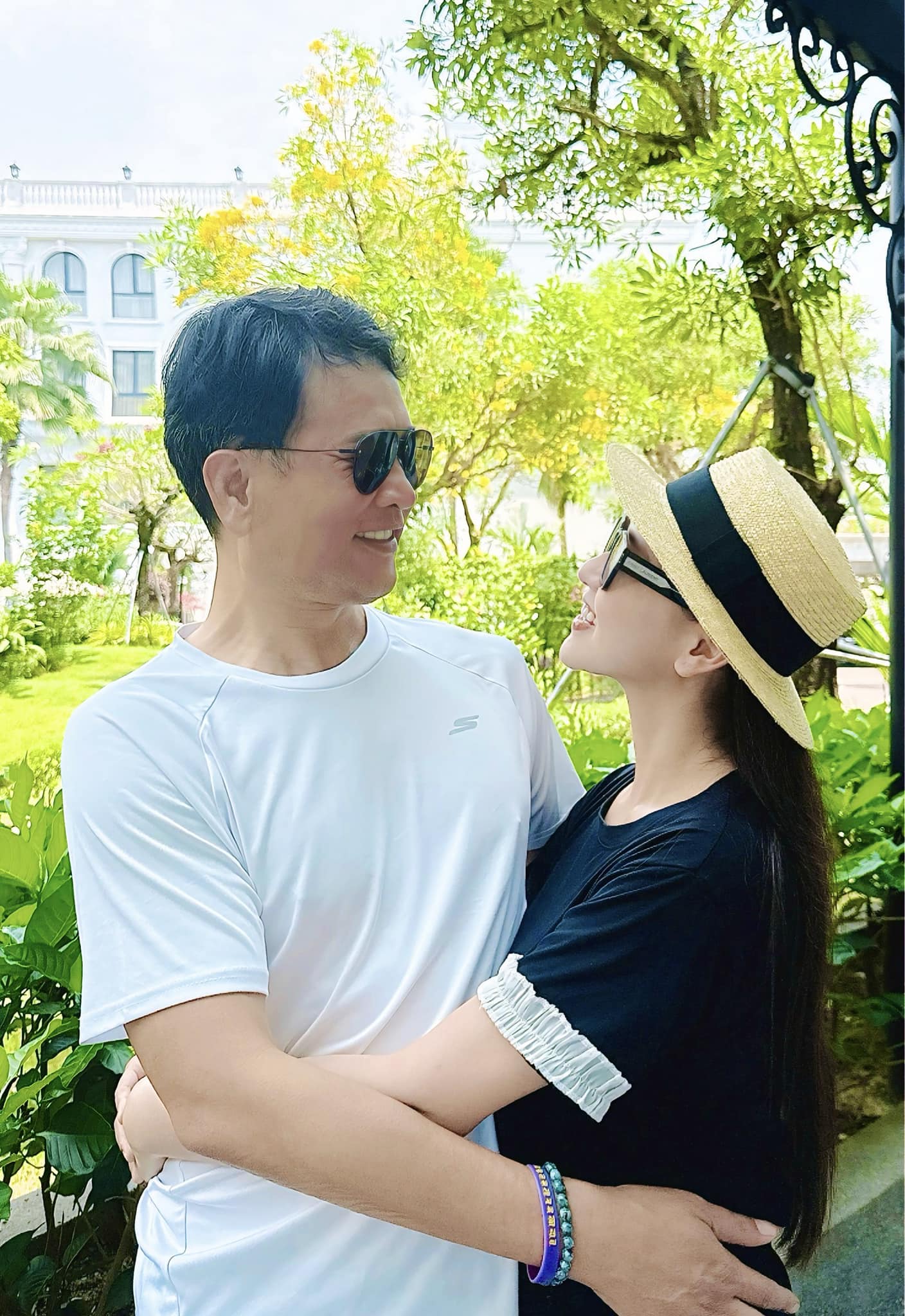 Nữ diễn viên giàu nhất miền Bắc: Tự nhận có sugar daddy bao nuôi, ở biệt thự 60 tỷ, kim cương nhiều vô kể- Ảnh 7.