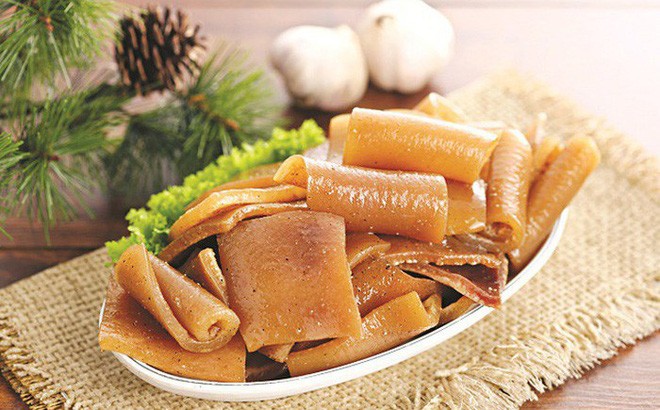 Da heo khó tiêu hóa, không phù hợp với người có hệ tiêu hóa yếu.