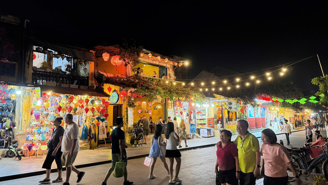 Bất ngờ diện mạo phố cổ Hội An về đêm- Ảnh 6.