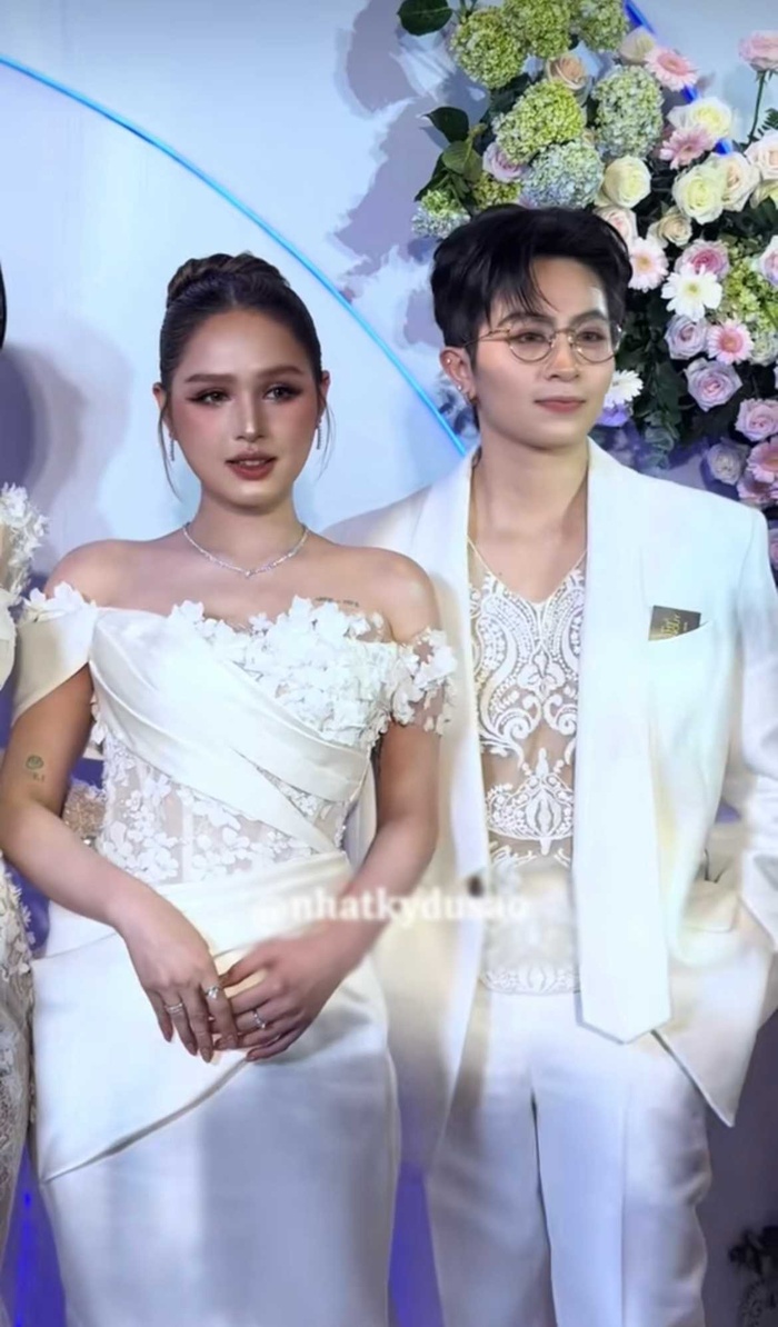 Xôn xao hình ảnh Gil Lê 2 Xôn xao hình ảnh Gil Lê - Xoài Non làm đám cưới?