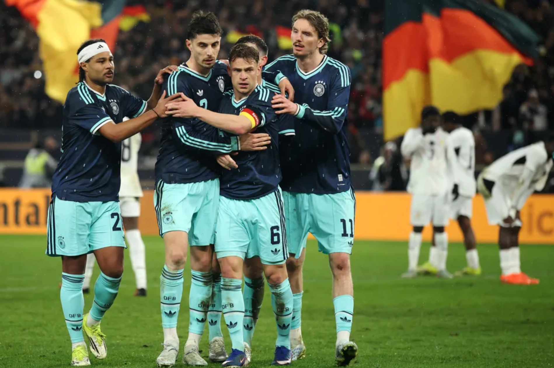 Sao dự bị lập công phút 88, Đức thắng nghẹt thở Ghana - Ảnh 4.