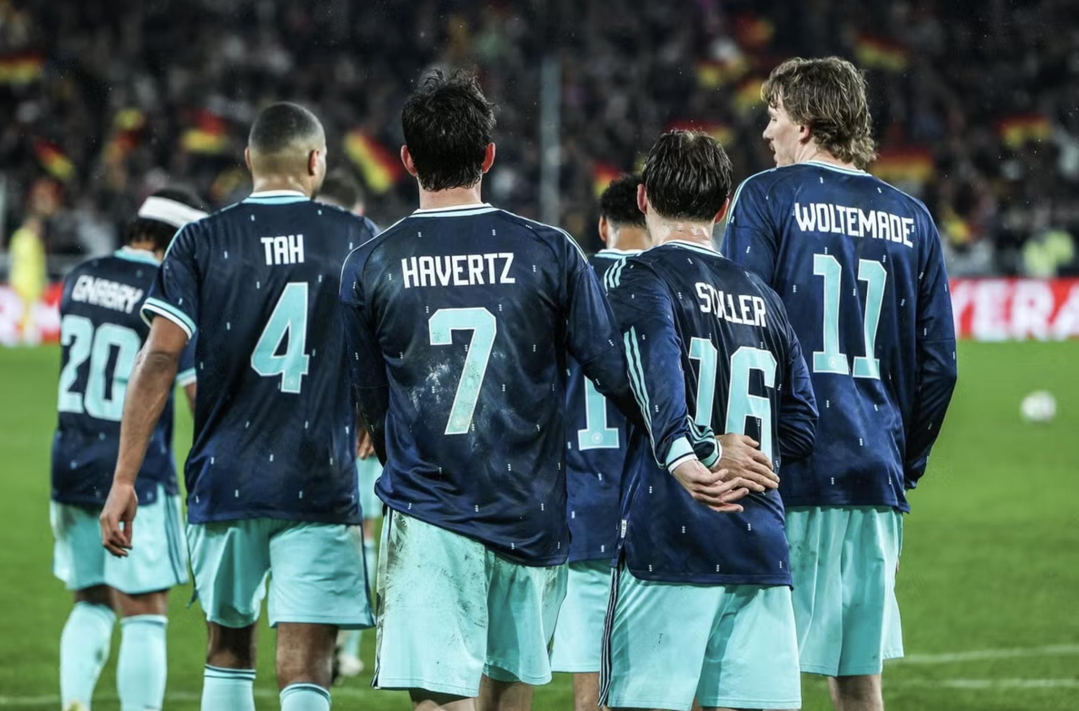 Sao dự bị lập công phút 88, Đức thắng nghẹt thở Ghana - Ảnh 7.