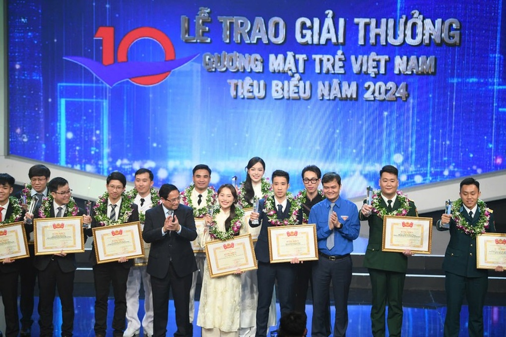 Phương Mỹ Chi tiết lộ nhiệm vụ đặc biệt được Thủ tướng giao - 2