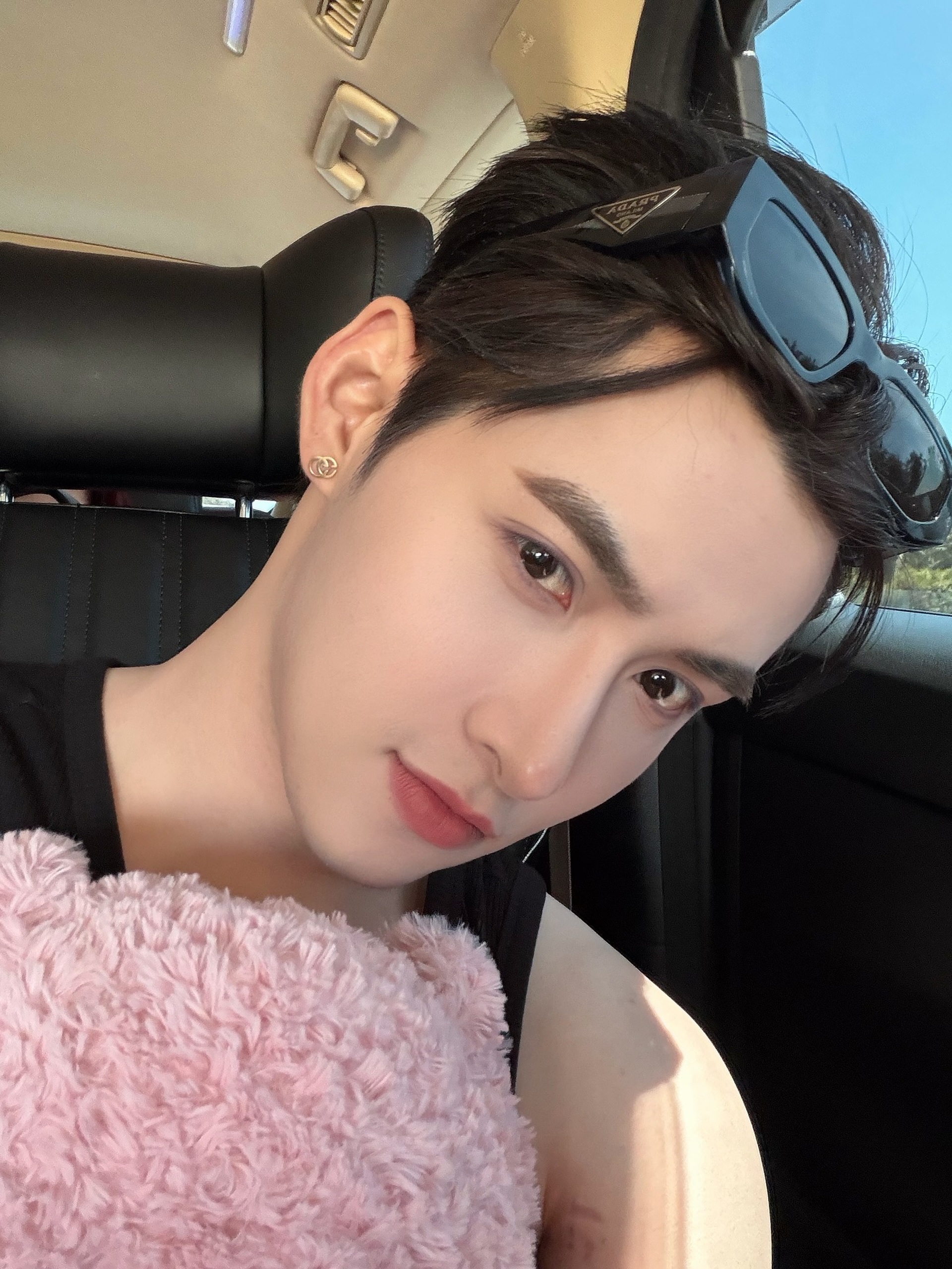 Ca sĩ Việt được đề cử đẹp trai nhất thế giới: Ngoại hình là một tài năng - 6 Ca sĩ Việt được đề cử đẹp trai nhất thế giới: Ngoại hình là một tài năng - 6