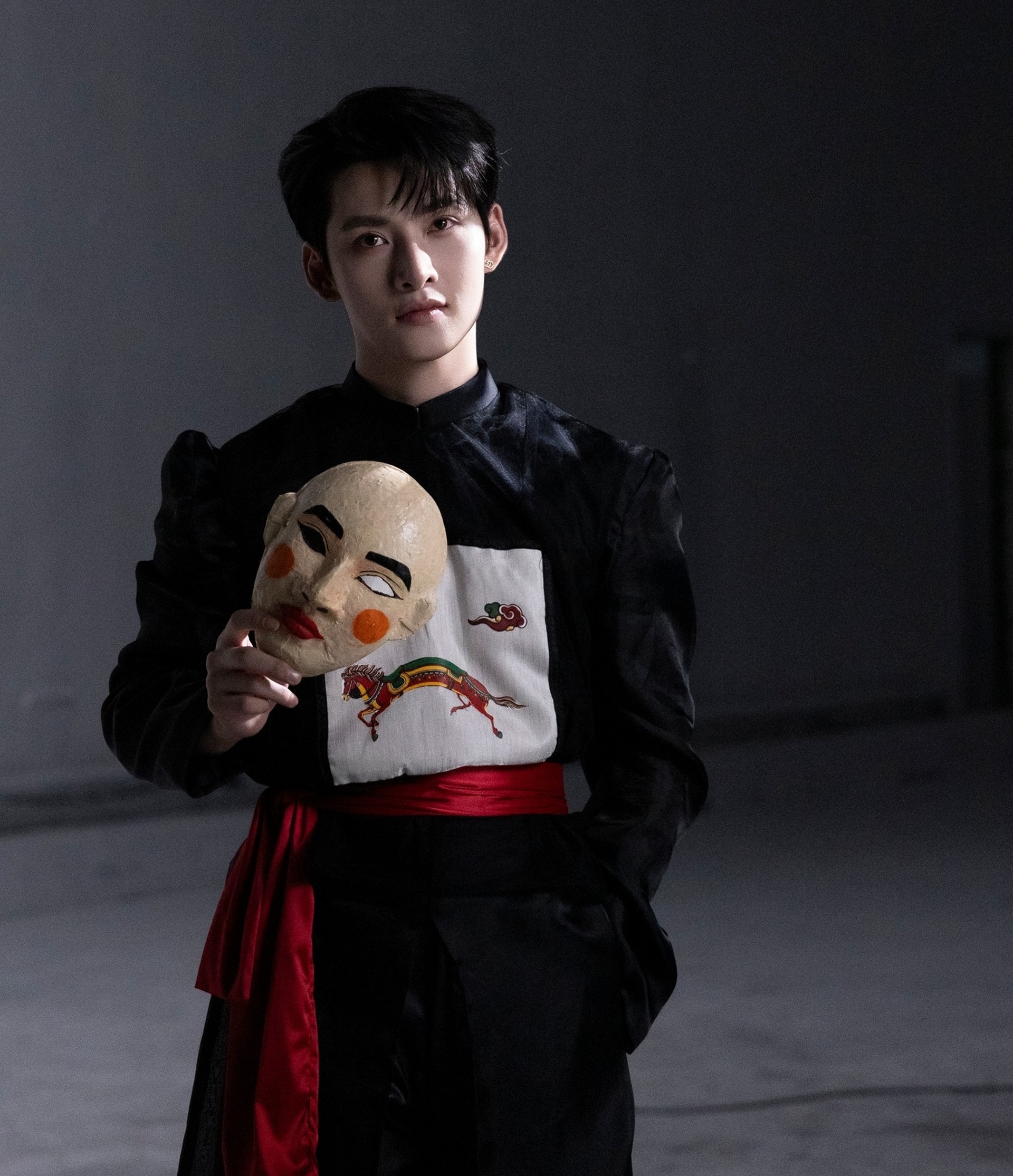 Ca sĩ Việt được đề cử đẹp trai nhất thế giới: Ngoại hình là một tài năng - 12 Ca sĩ Việt được đề cử đẹp trai nhất thế giới: Ngoại hình là một tài năng - 12