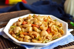 Chỉ cần 2 nguyên liệu này giúp khử sạch mùi tanh, lòng heo trắng tinh