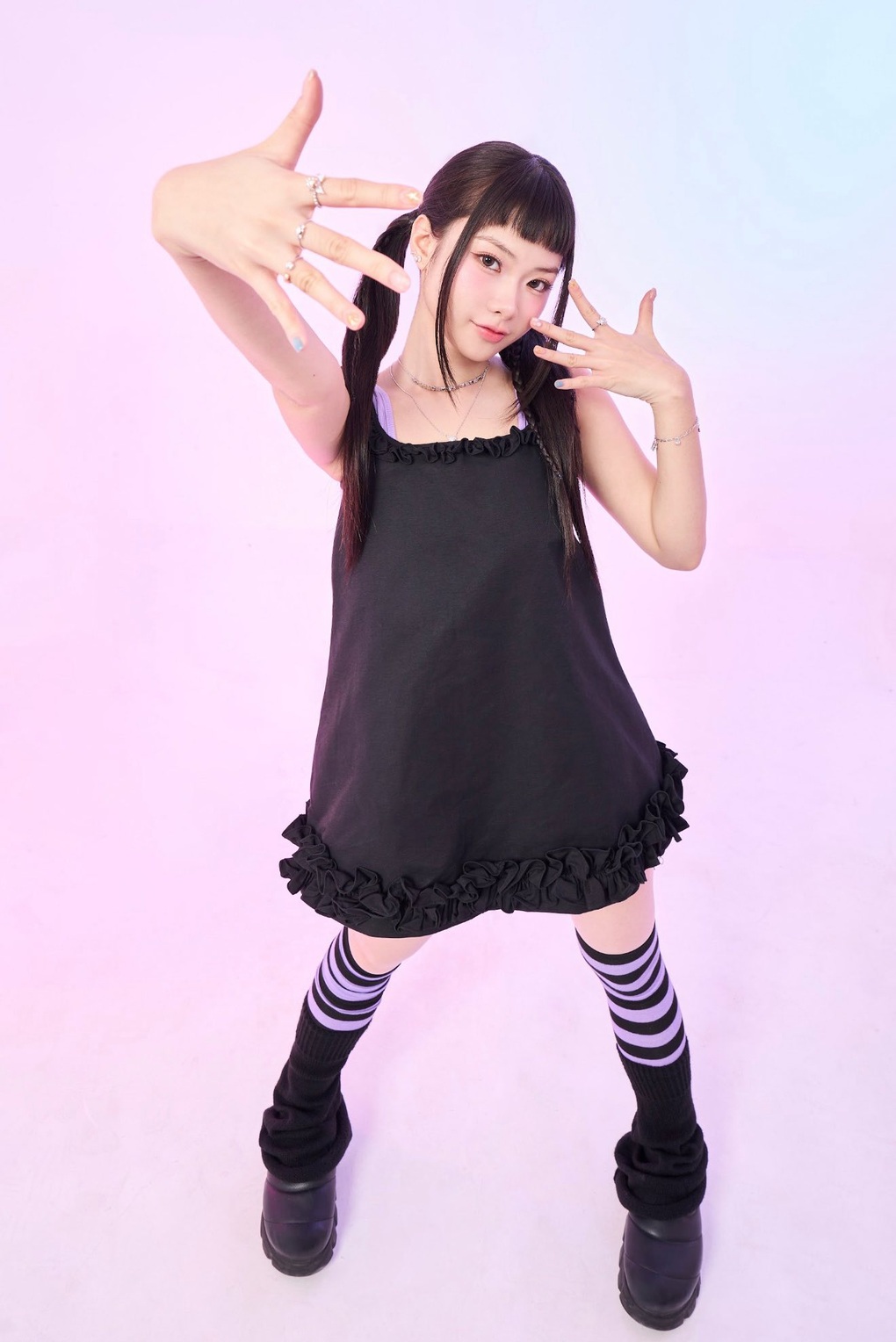 Ánh Sáng AZA đắt show sau Em xinh, nói về áp lực tài chính tuổi 20 - 2