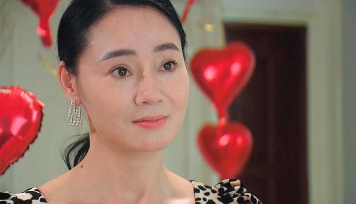 Nữ diễn viên U50 đang bị ghét trên sóng giờ vàng: Là mẹ đơn thân, visual sang chảnh không thể đóng nổi vai nghèo