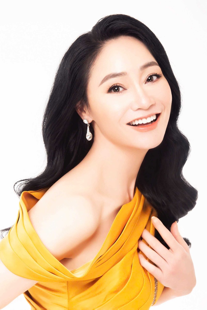 Nữ diễn viên U50 đang bị ghét trên sóng giờ vàng: Là mẹ đơn thân, visual sang chảnh không thể đóng nổi vai nghèo