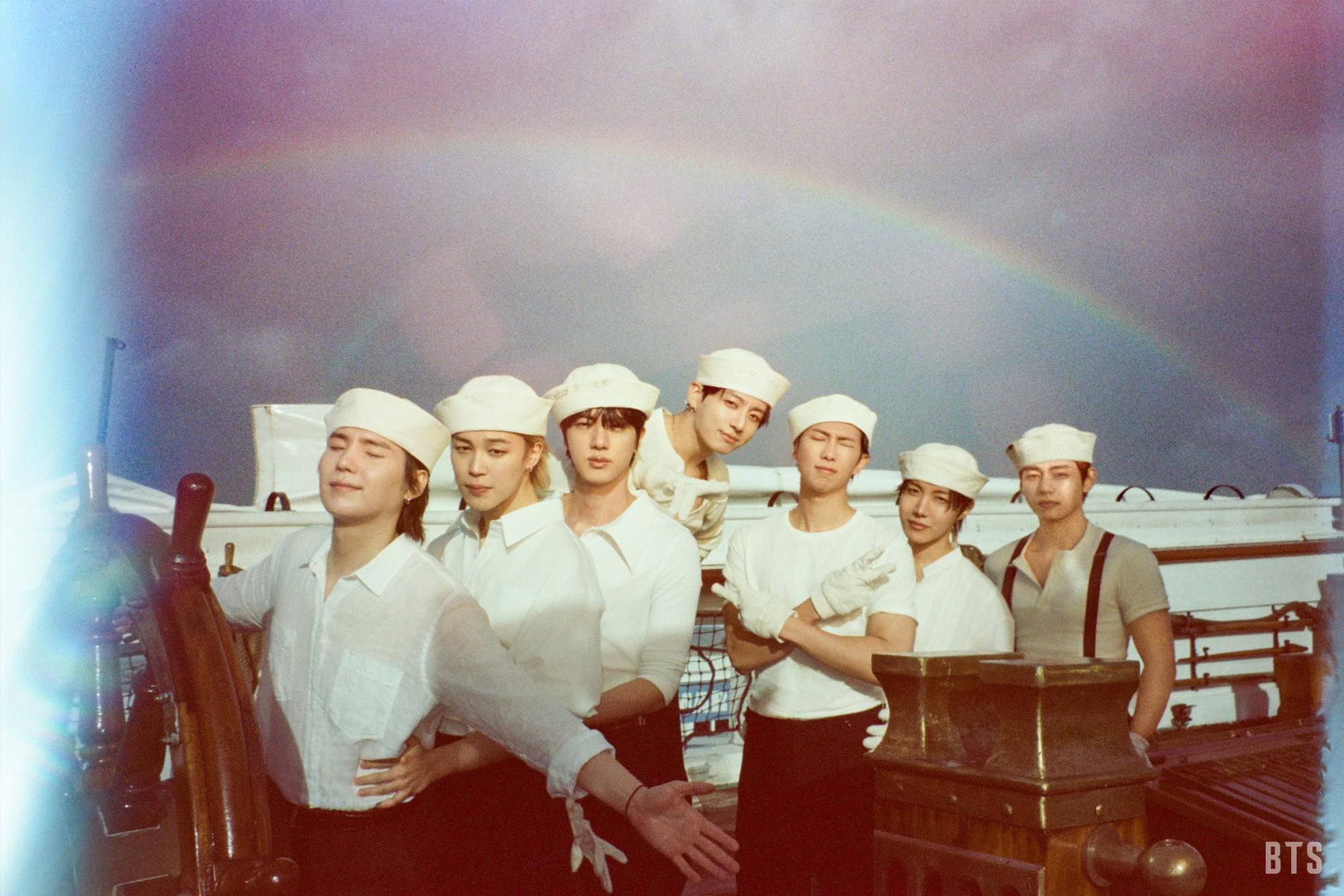 Không thể đánh bại BTS- Ảnh 3.