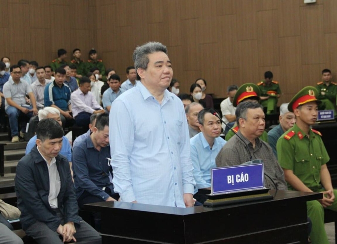 Bị cáo Nguyễn Văn Dân đang bị cáo buộc gây thiệt hại khoảng 350 tỷ đồng cho Nhà nước. Ảnh: Danh Lam