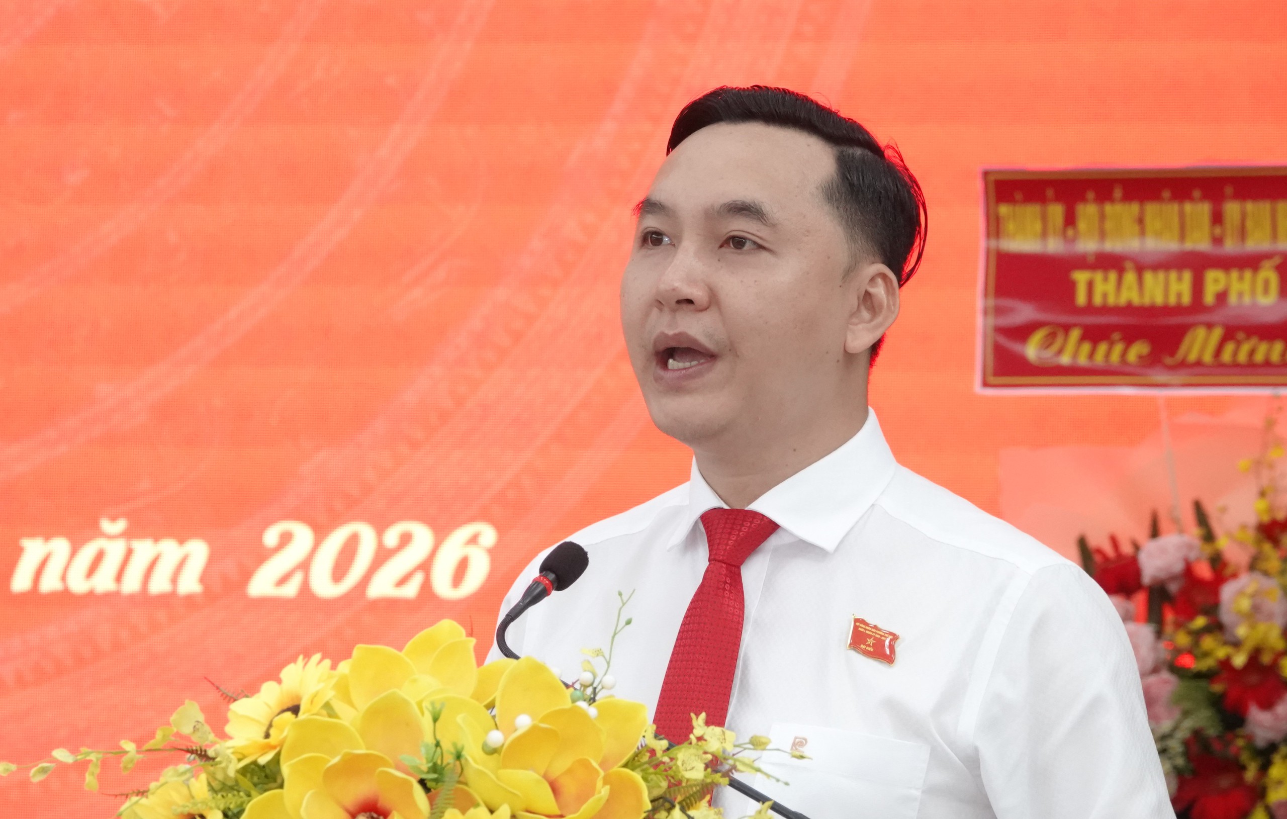 Ông Mai Hữu Quyết làm Chủ tịch HĐND phường Thủ Đức - Ảnh 2.