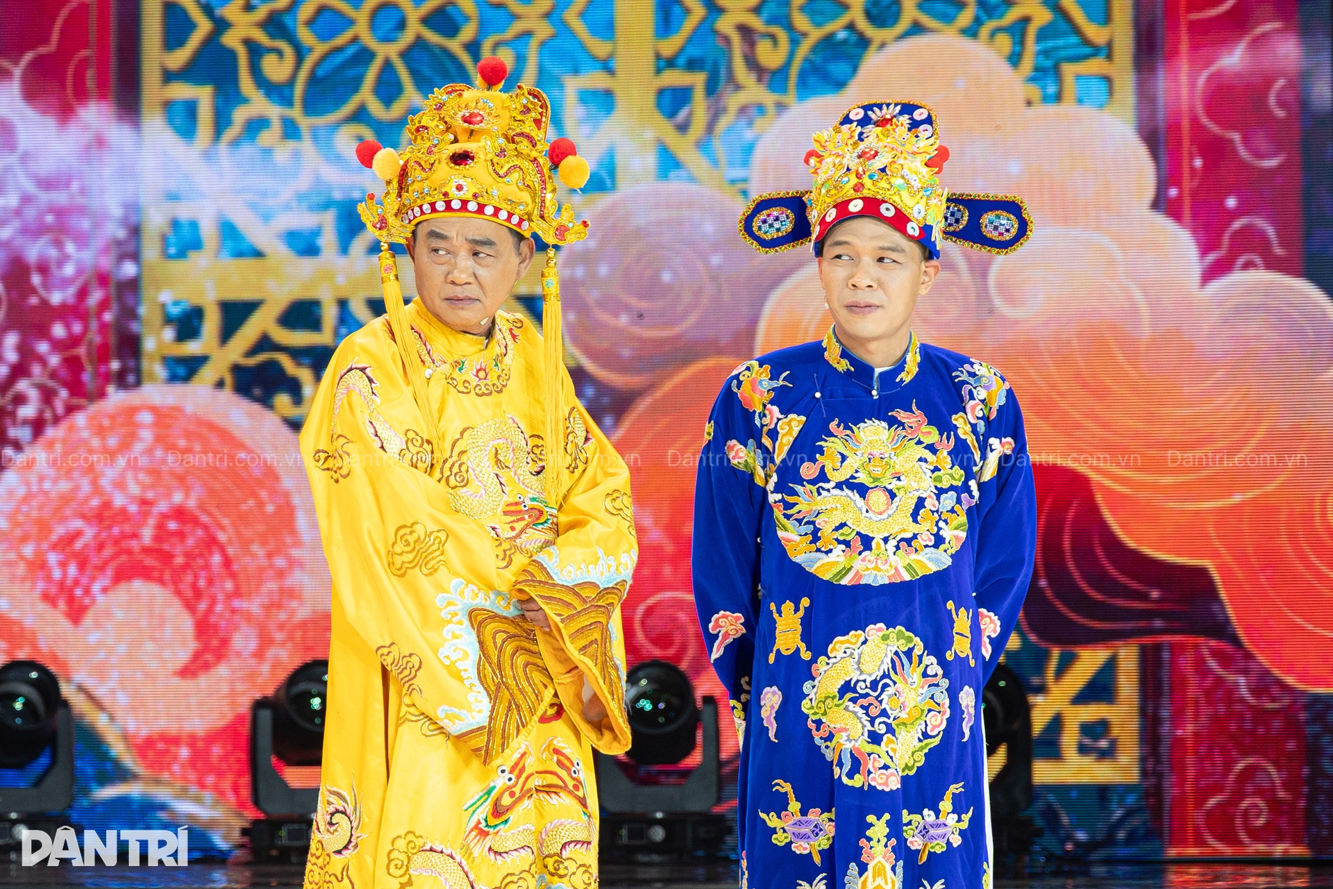 Hé lộ hình ảnh NSND Quốc Khánh tung hứng diễn xuất cùng dàn Táo quân - 8