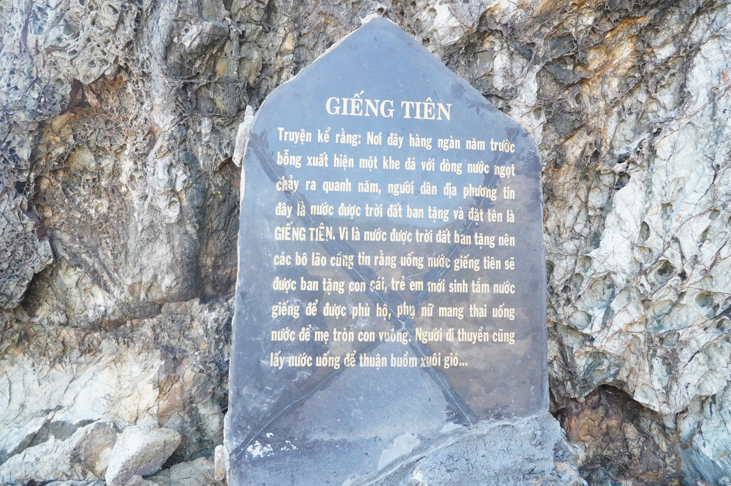 Đi tìm nguồn gốc Giếng Tiên ở phố biển Quy Nhơn- Ảnh 6.