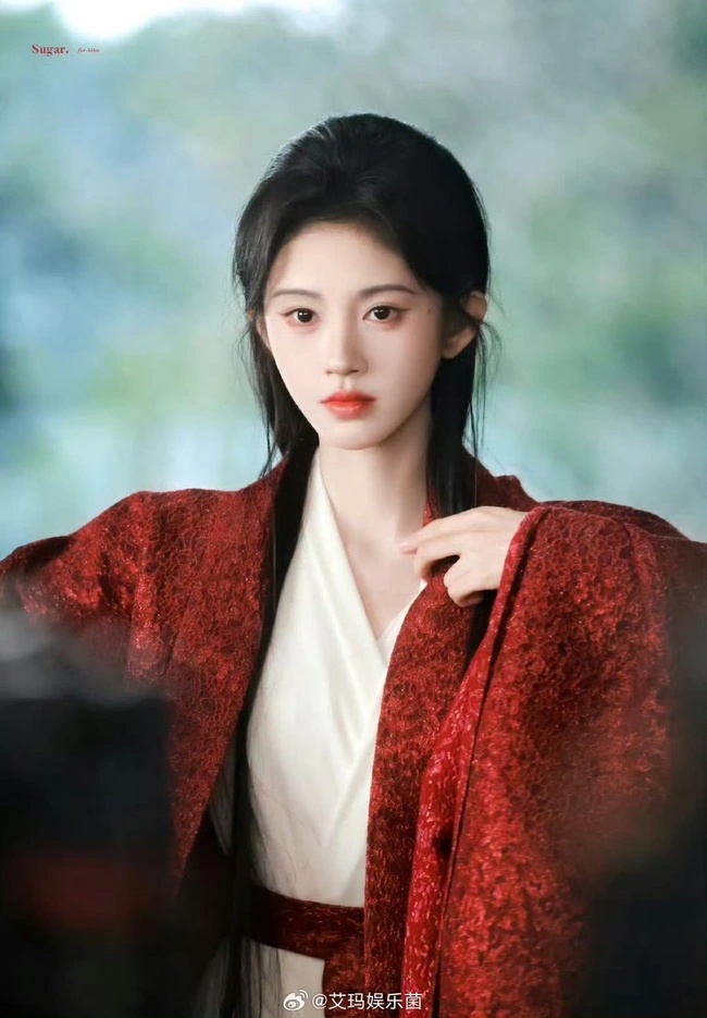 Mỹ nhân đóng 1 phim nhận cát-xê 62 tỷ: Chỉ cao 1m45 vẫn đắt show khủng khiếp, tất cả là nhờ nhan sắc yêu nghiệt- Ảnh 6.