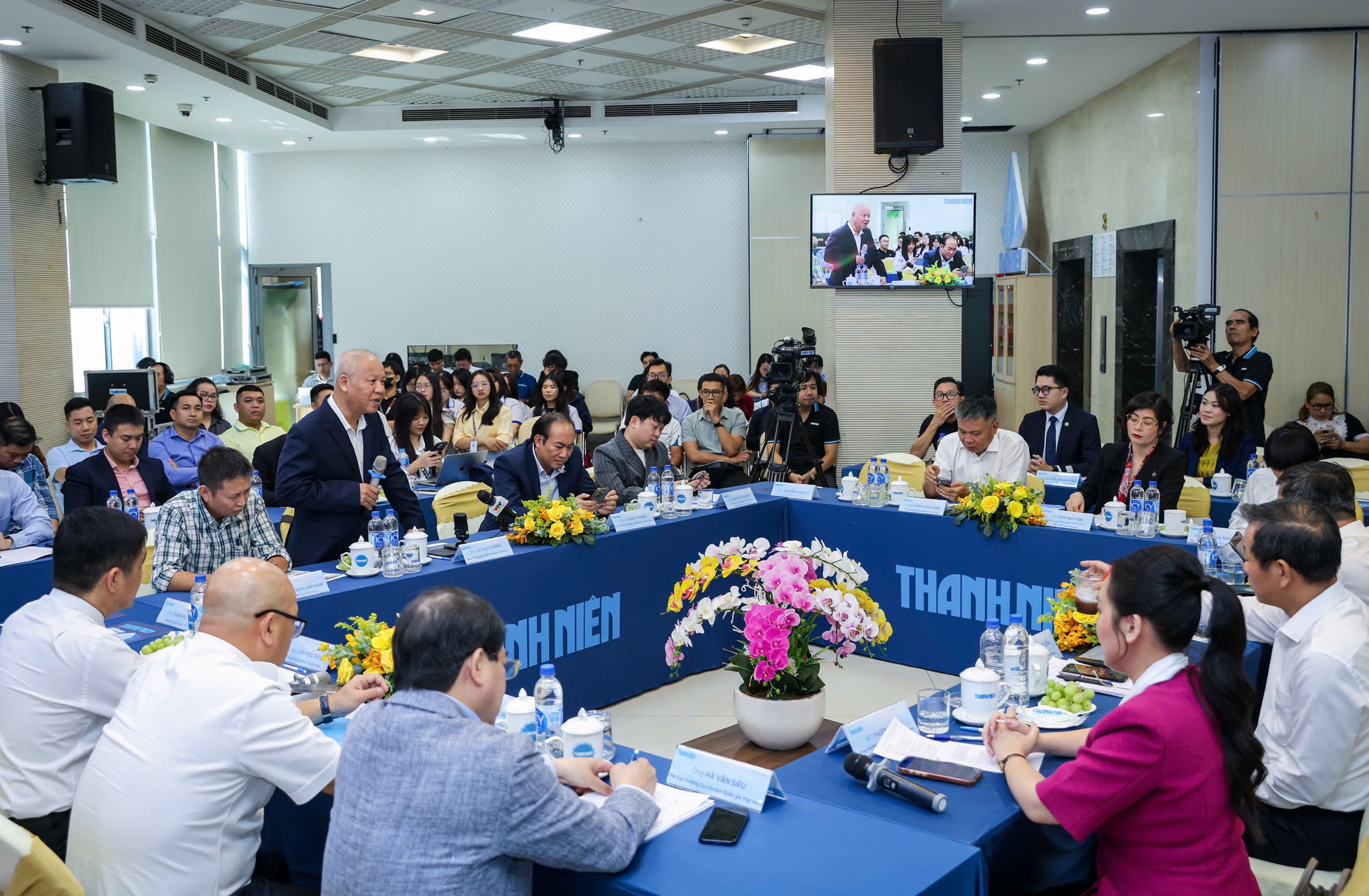 - Ảnh 2. - Ảnh 2.