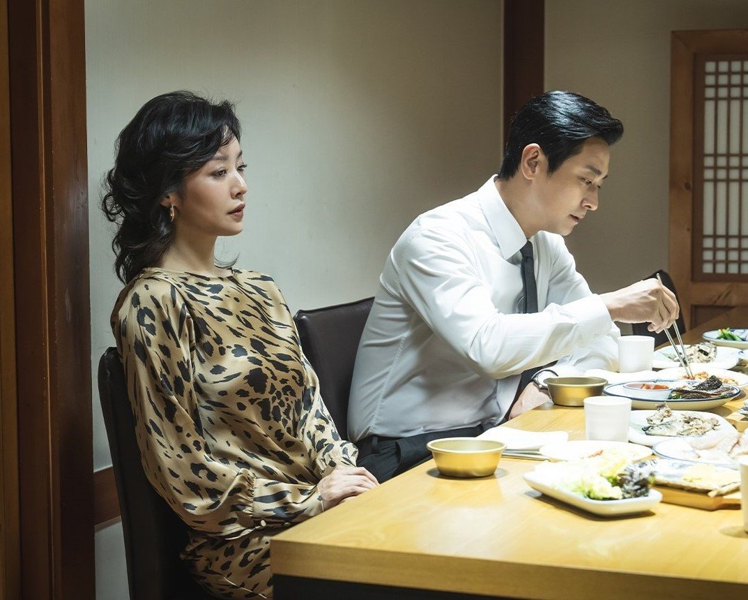 Bộ phim phơi bày góc khuất ngành giải trí gây chấn động Hàn Quốc - 4